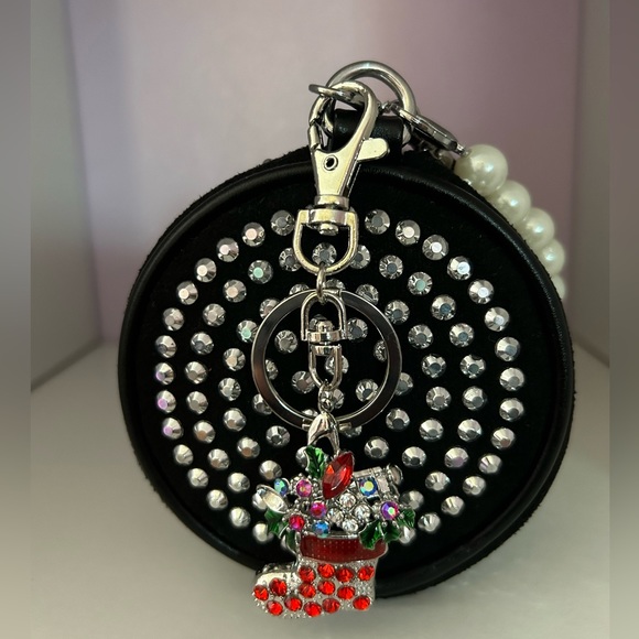 JEWELRY Holiday 4-in-1 Set, NIB🔥🔥🔥. - Picture 5 of 6